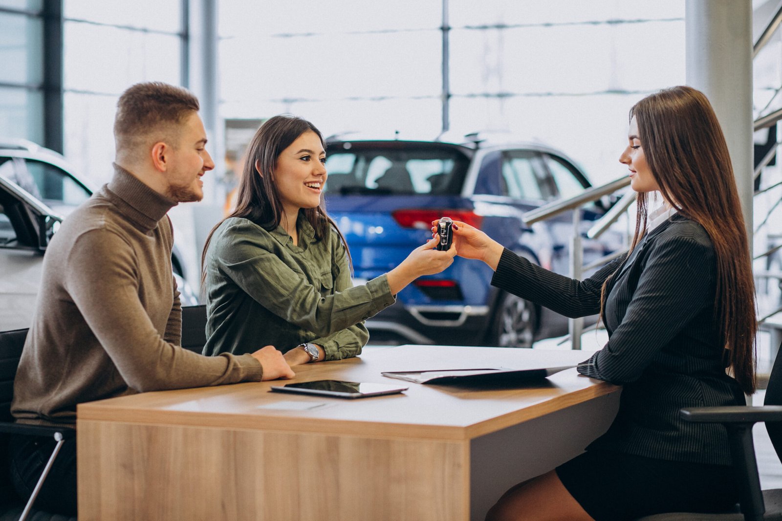 Explore the Benefits of an Electric Car Subscription