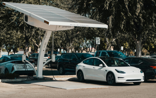 Yes, You Can Still Charge for Free in Montreal
Montreal is one of the most EV-friendly cities in Canada — and yes, you can still find free EV charging stations if you know where to look. In this 2025 guide, we’ll show you how to locate them using the best apps, municipal programs, and real-world spots.
🗺️ Best Apps to Find Free Chargers in Montreal
App Key Features
ChargeHub Canada-focused, free filter included
PlugShare Crowdsourced reviews, up-to-date
Flo Quebec-based, many free Level 2 hosts
Monta Peer-to-peer, including free home shares
Tip: Use the "Free" filter in app settings to instantly spot no-cost stations.
🏙️ Places That Often Offer Free EV Charging
🛒 Grocery Stores: IGA, Provigo, Costco (select locations)
🅿️ Public Parking Garages: Many downtown lots include Level 2 chargers
🏢 Municipal Buildings: Libraries, borough offices, city halls
🏨 Hotels: EV-friendly stays like Hotel ZERO1 and Le Saint-Sulpice
🌳 Parks: Mount Royal and city parks with free parking + L2 access
💡 Local Programs and Incentives
Electric Circuit (Circuit Électrique): Quebec's largest network — some Level 2s are free
Green Municipal Fund: Subsidizes city-installed charging, especially in public access zones
BIXI-style shared charging (pilot): Coming to the Plateau and Villeray in late 2025
📚 How to Stay Updated
Join Facebook or Reddit groups: “EV Montreal Owners”, “Quebec EV News”
Sign up for City of Montreal’s EV newsletter
Track openings via Hydro-Québec or ChargeHub alerts
❓ FAQ
Q: Are free chargers reliable?
Many are — but check user reviews. Arrive with 10–20% buffer, just in case.
Q: Are they slower than paid ones?
Usually yes — most free units are Level 2.
Q: Can I get fined for overstaying?
Yes, some garages charge idle fees. Always read the signage.
🔚 Final Thoughts
Montreal makes it easy to charge your EV without spending a dime — if you know where to look. With the right tools and a bit of planning, free charging can become part of your everyday routine.
📘 Explore more:
Top 5 Places to Charge Your EV for Free in 2025
Can You Share EV Chargers? Yes—Here’s How
How to Monetize Your EV Charger at Home
🍁 Subscribe to VoltDriveHub for location-based EV tips across Canada.