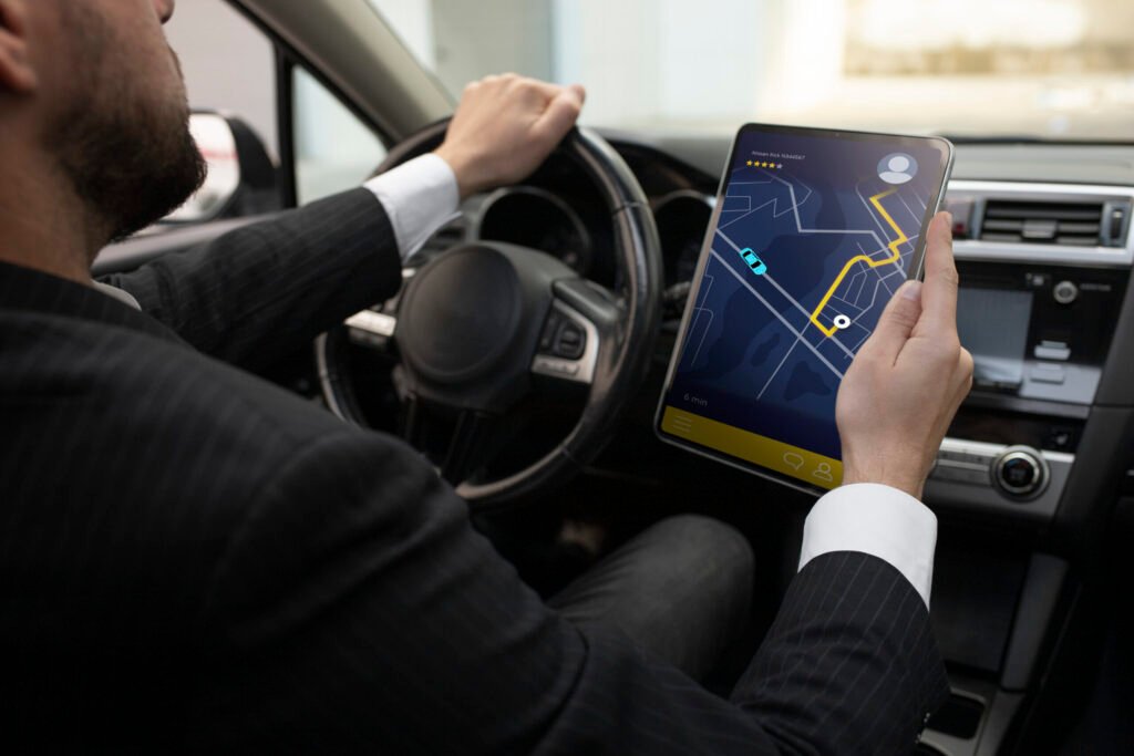homme donnant des services de taxi via une application