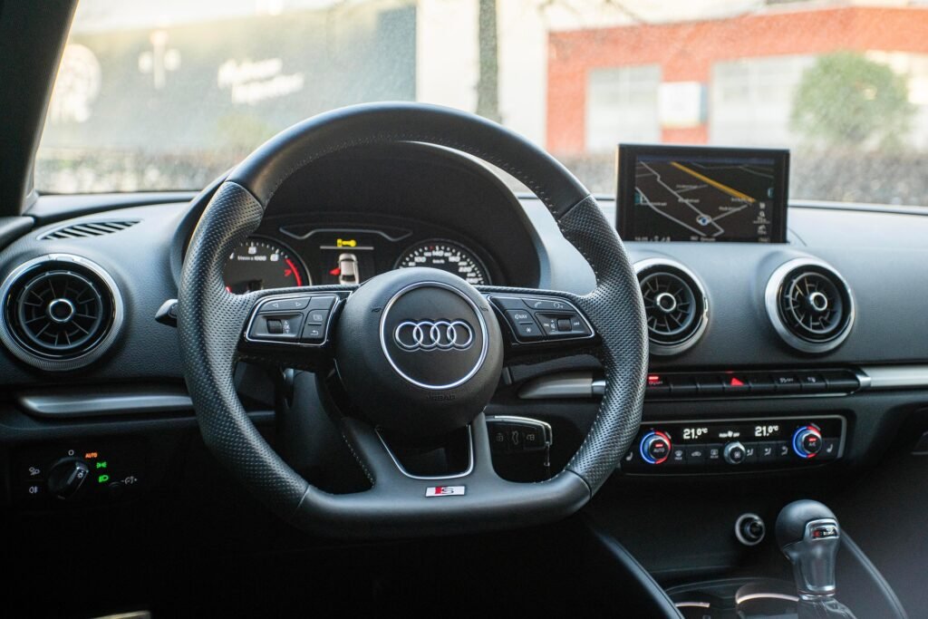 steering wheel 7806873 1920 1