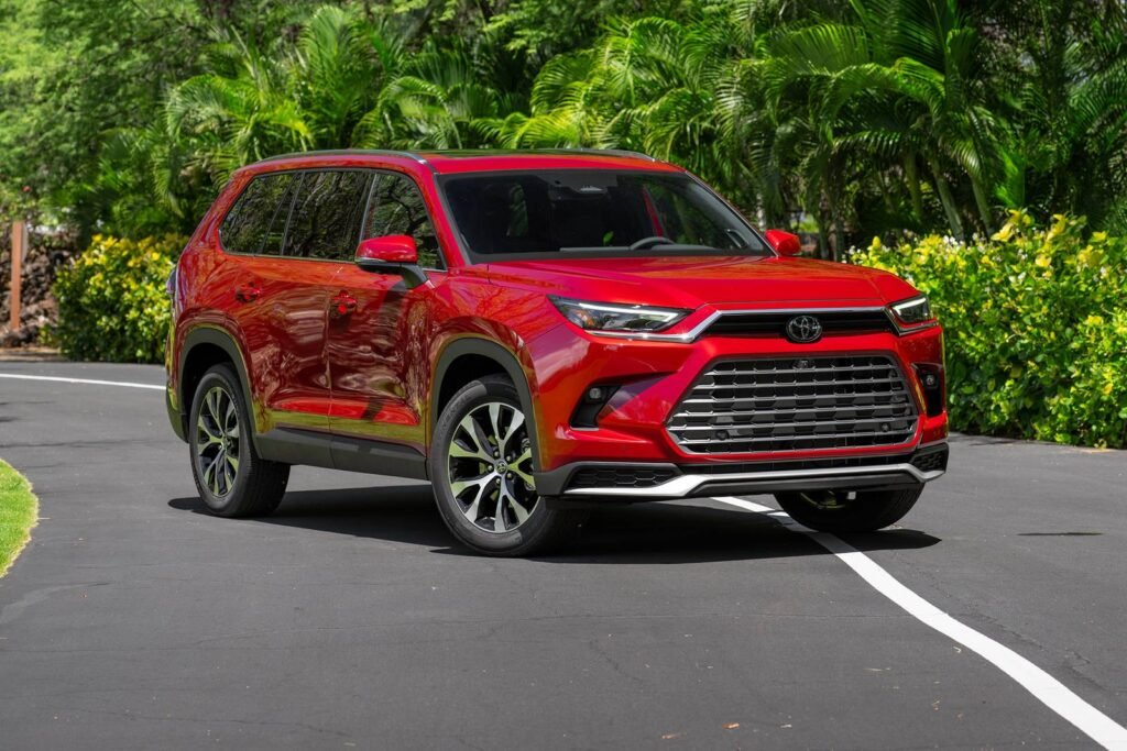 The 12 Best Hybrid Cars of 2025: Complete Buyer's Guide with MPG Ratings and Prices