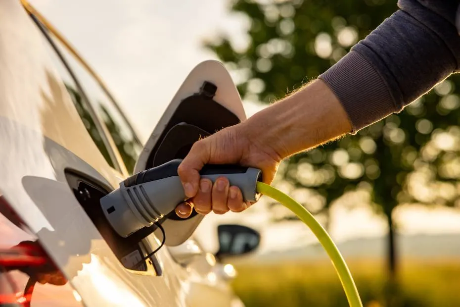 How to Save Money on EV Charging: 7 Unexpected Tricks