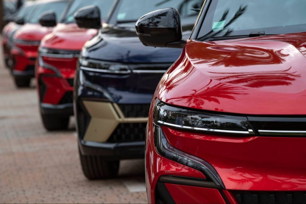 2025 EV Incentives: Maximize Your Electric Car Savings