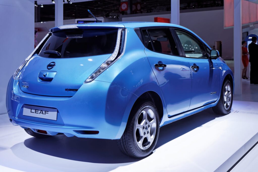 Nissan Leaf Mondial de lAutomobile de Paris 2012 006