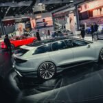 What is the top 3 electric car company in America?