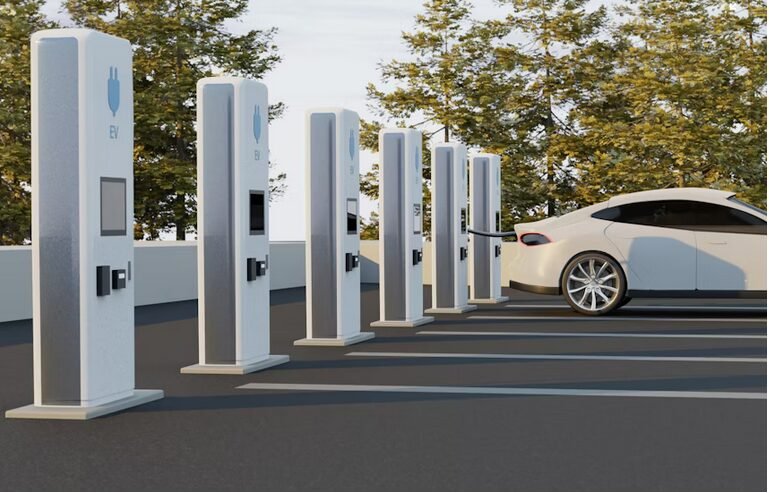 Can You Charge Electric Cars for Free? 2025 Charging Guide