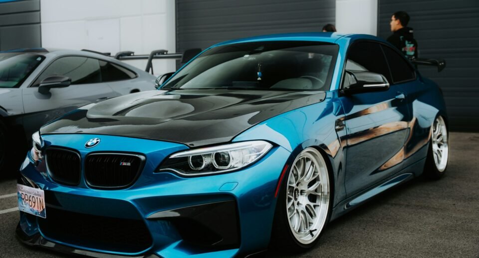 Electric Blue Metallic Car Paint: A Shimmering Statement in Automotive Design