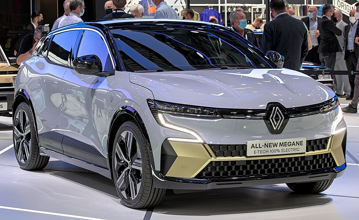 Renault Megane E-Tech Electric – The Future of Stylish, Sustainable Driving