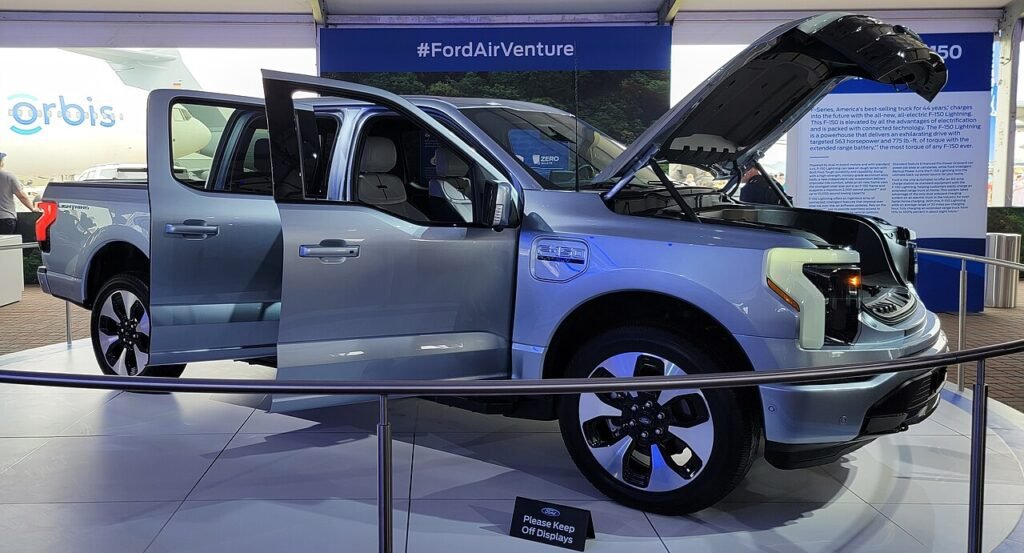 1280px Ford F 150 Lightning