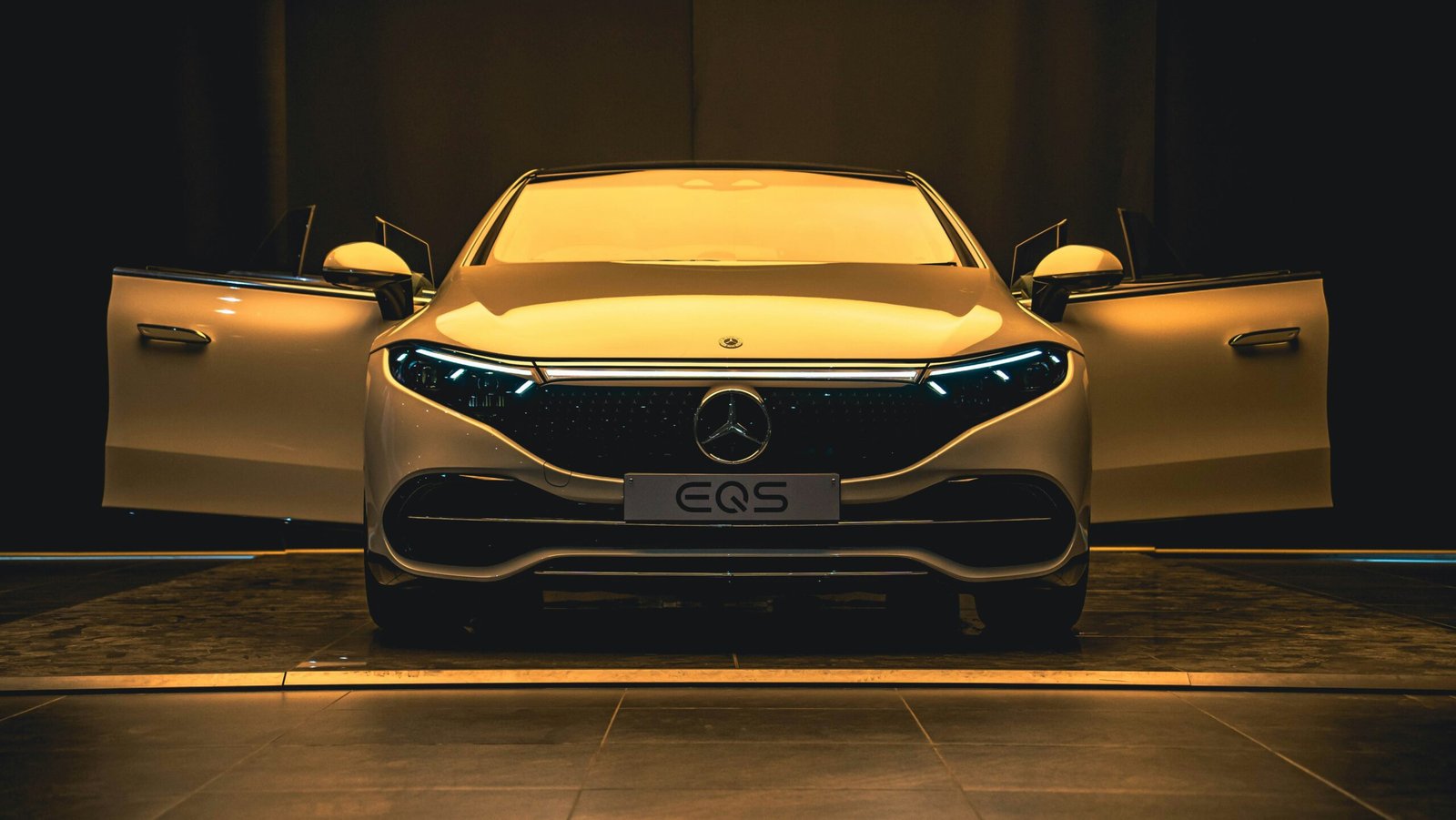 Electric Cars Mercedes: Where Innovation Meets Elegance