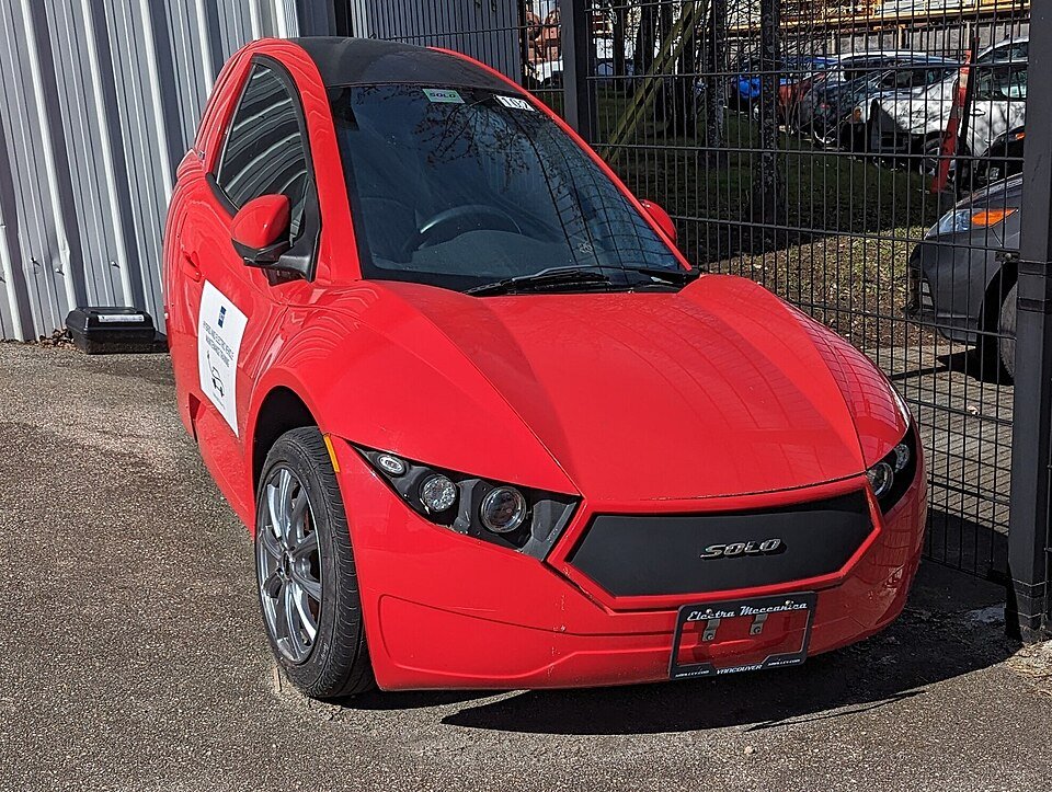 960px ElectraMeccanica Solo prototype car