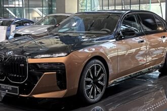 Electric Car BMW i7: Redefining Luxury and Innovation