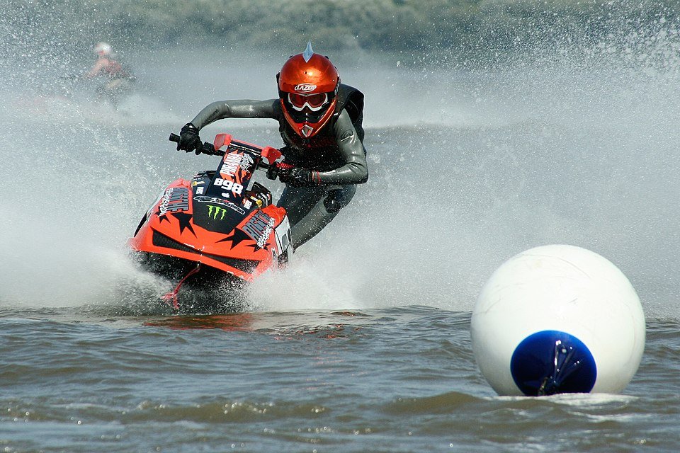 960px Jetboot Jetski DM 2007 Krautsand 2